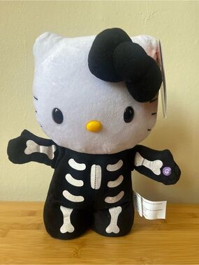 Hello Kitty Halloween Skeleton Greeter